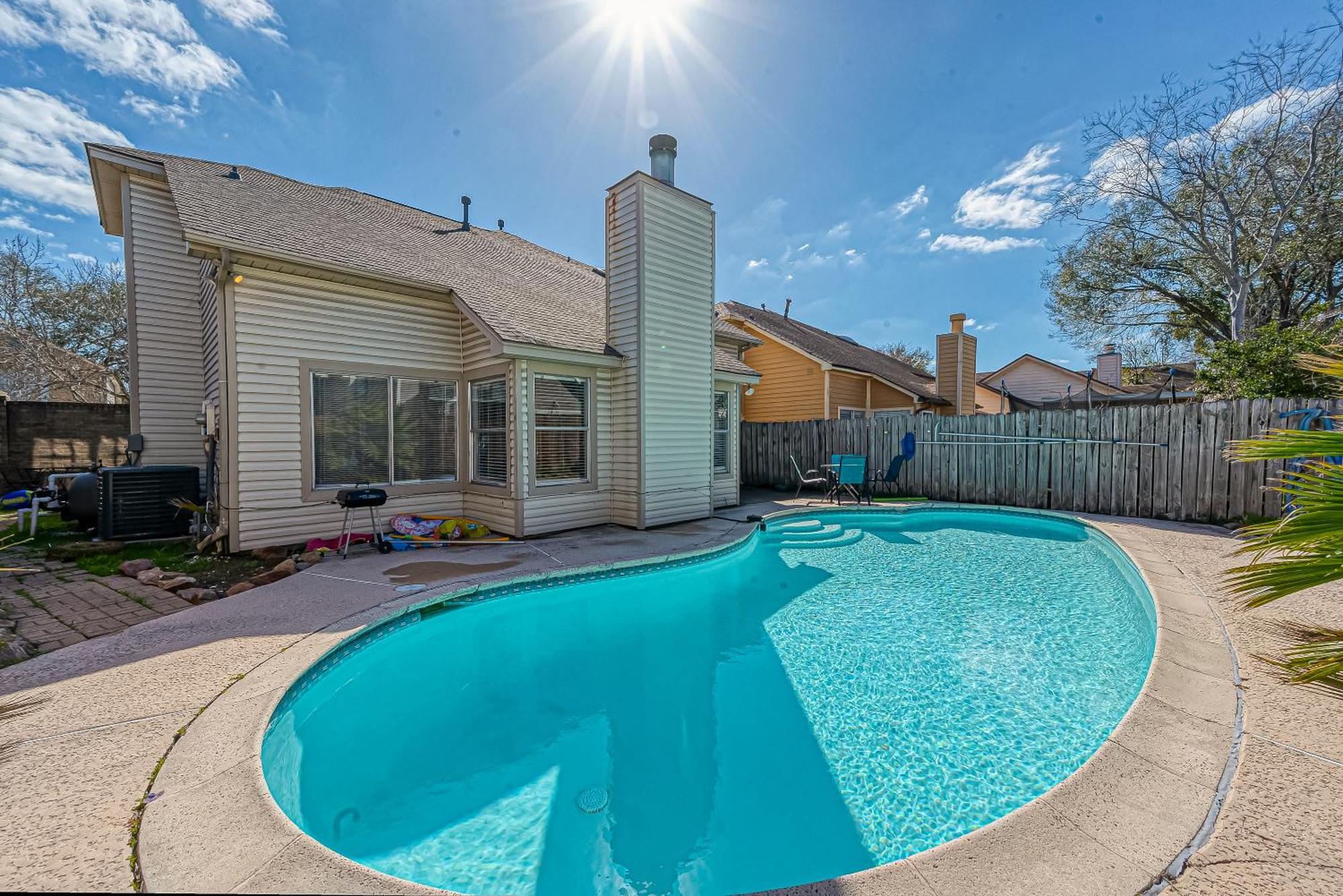 Beat The Heat In Katy Tx - Arcade Room & Pool 休斯敦 外观 照片
